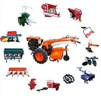 Derrière le tracteur